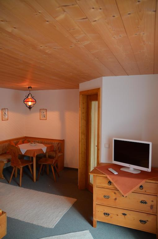 Berggasthaus Weingarten Ruhpolding Oda fotoğraf